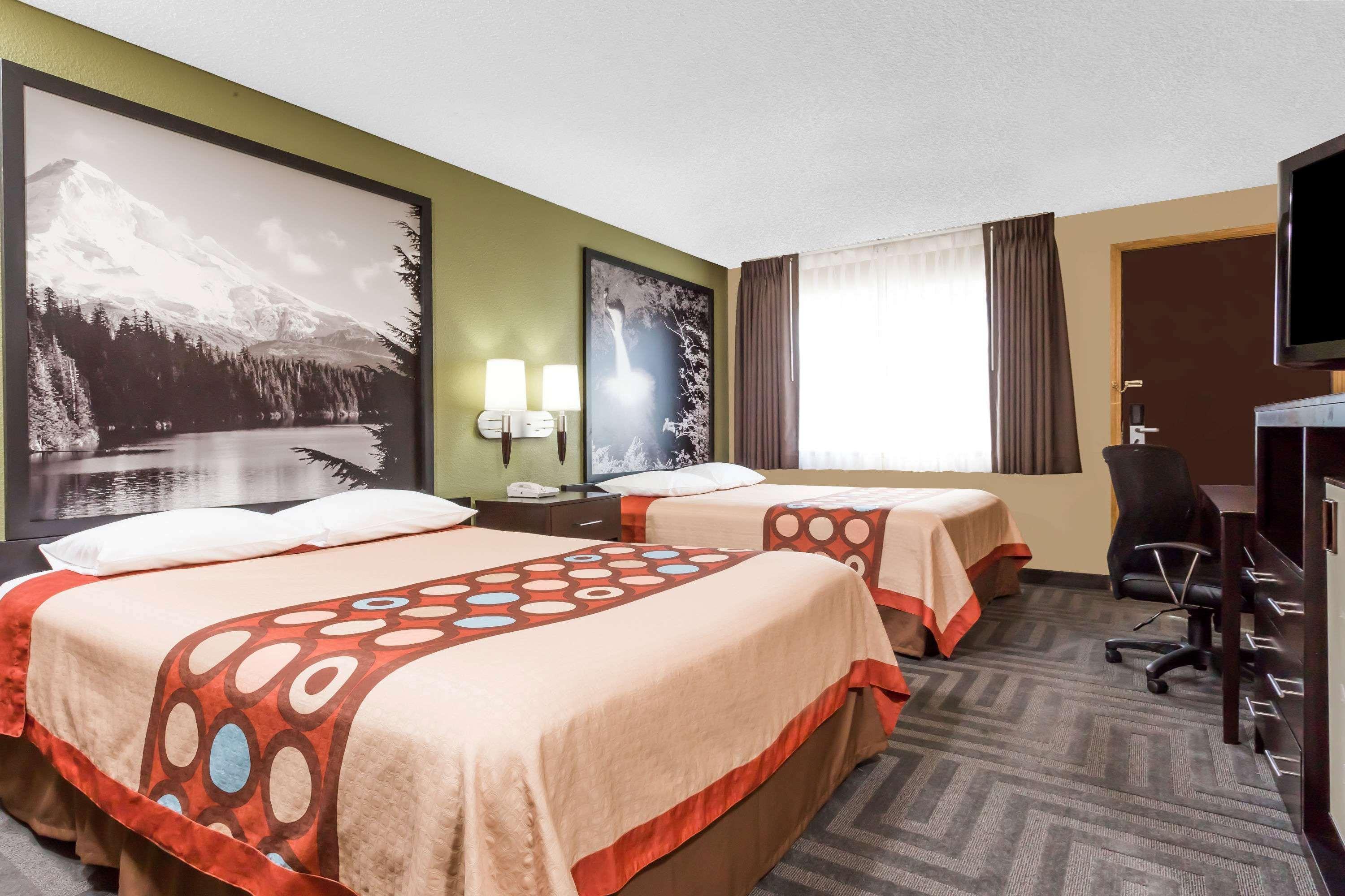 Super 8 By Wyndham Lagrande Hotel La Grande Buitenkant foto